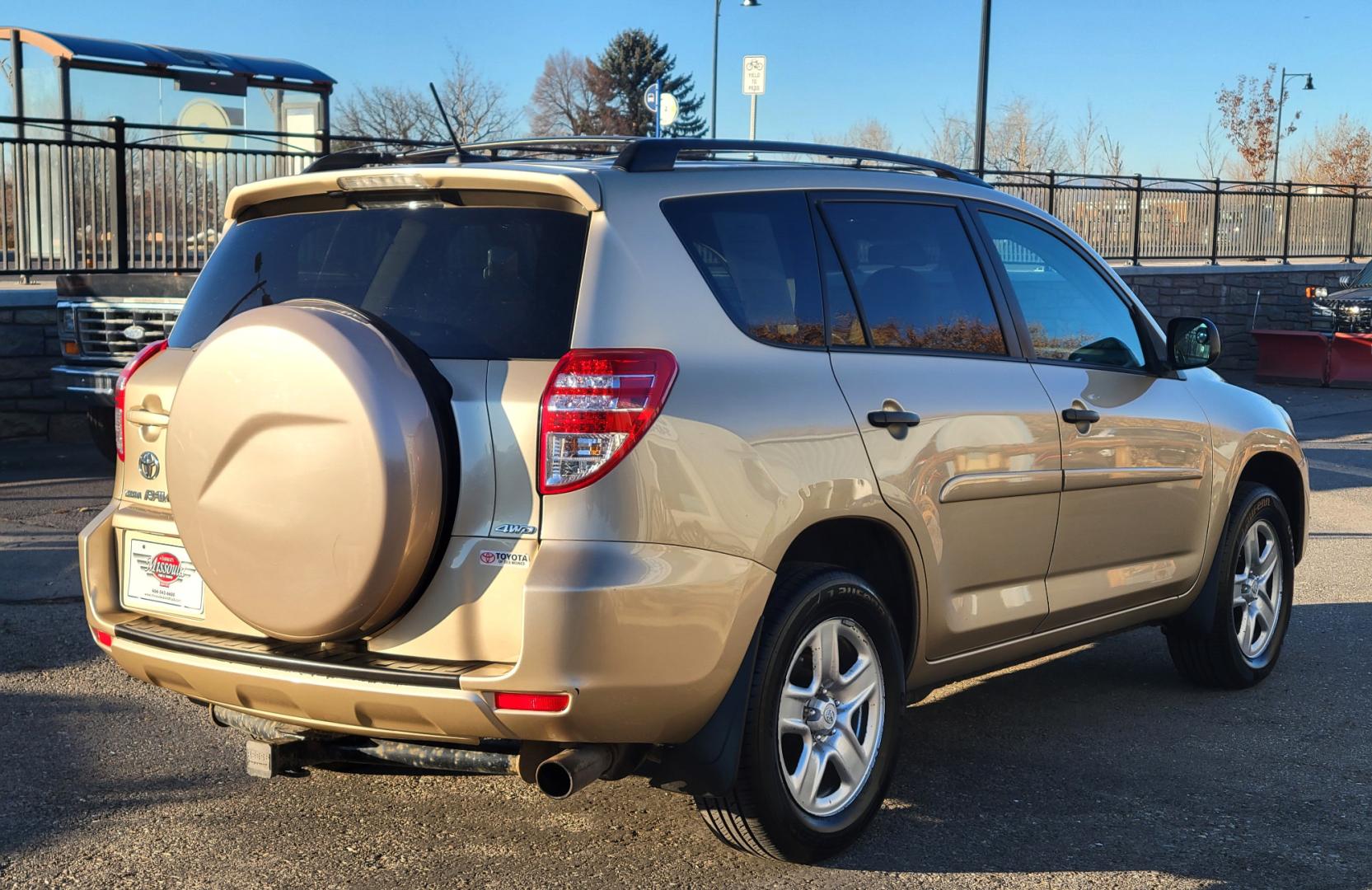 2010 Gold /Tan Toyota RAV4 I4 (2T3BF4DV7AW) with an 2.5L engine, Automatic transmission, located at 450 N Russell, Missoula, MT, 59801, (406) 543-6600, 46.874496, -114.017433 - Great Running AWD SUV. Air. Cruise. Tilt. Power Windows and Locks. Very Clean. - Photo#5